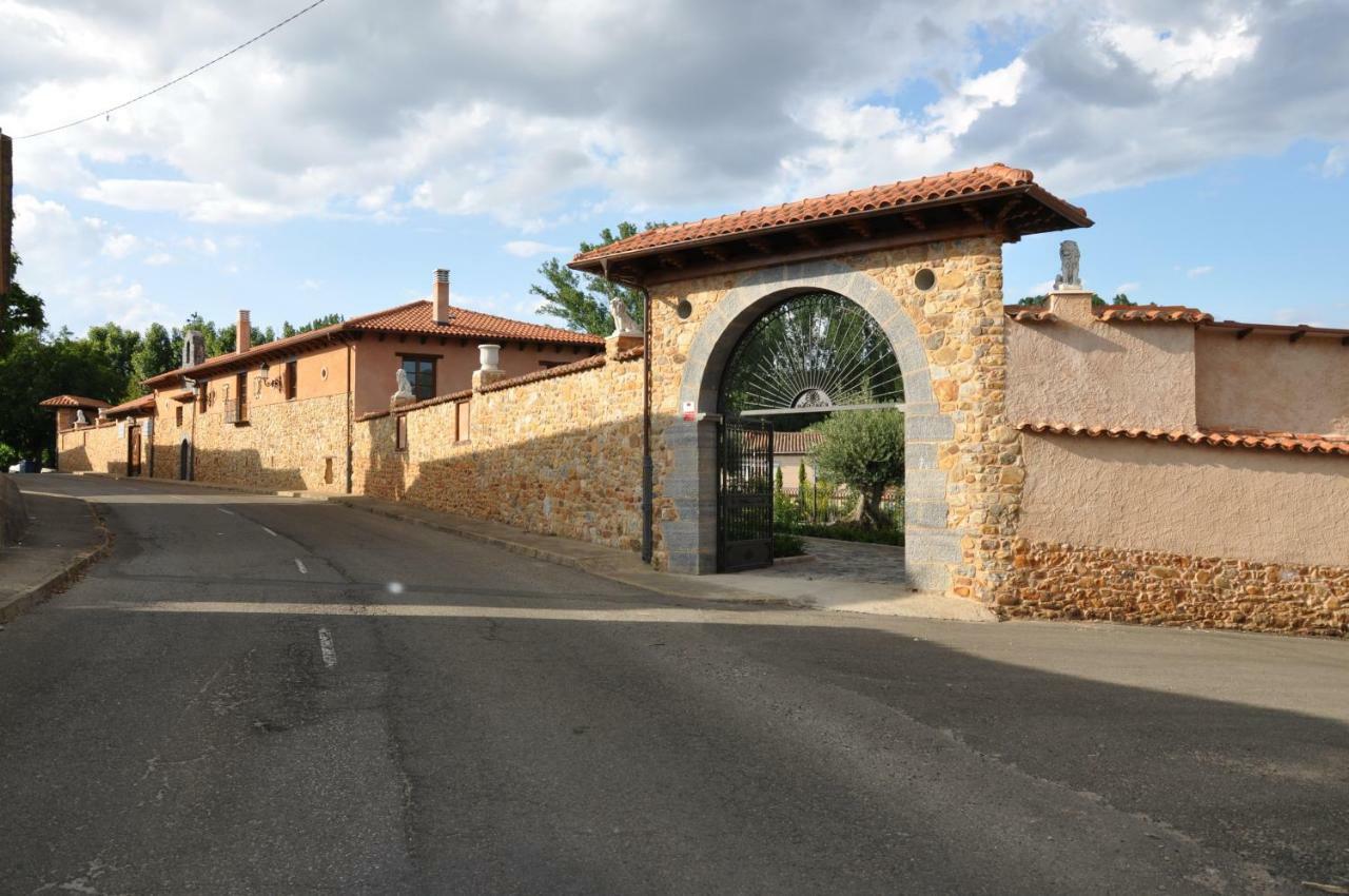 Palacio Del Conde De Rebolledo Villaviciosa de la Ribera Екстер'єр фото